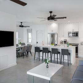 Carpe Diem 3 BR Condo
