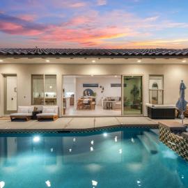 Escape to Paradise in New PGA West Villa w private pool, ξενοδοχείο σε La Quinta