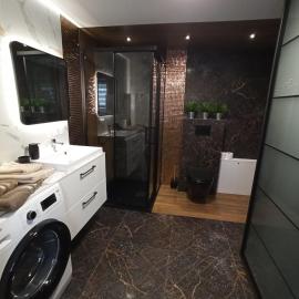 Urban Palace bezpłatne miejsce postojowe