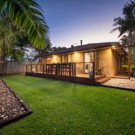 Tallow Beach Retreat - welcoming pet-friendly unit