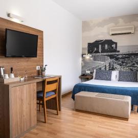 Hotel Adonis Plaza, hótel í Santa Cruz de Tenerife