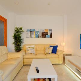 Luminoso apartamento a pocos metros de la playa, hotel u gradu 'Can Picafort'