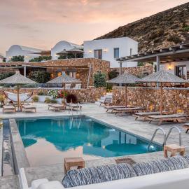 YPSELI Anafi's hive, hotel em Anafi