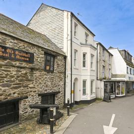 Captain's House Looe, hotel in Looe