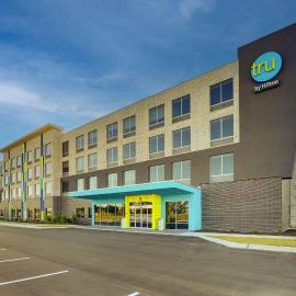 Tru By Hilton Leland Wilmington، فندق في ليلاند
