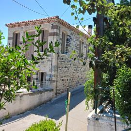 Vagia's Home, hotel u gradu 'Kími'