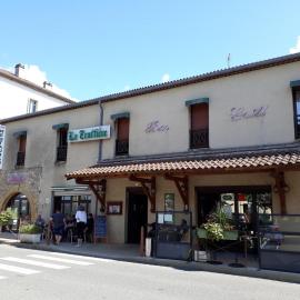 La Truffière, hotel u gradu Puy-lʼÉvêque