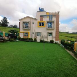 Rose Garden Enclave for Families & Executives, Hotel in Udagamandalam