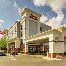Hampton Inn & Suites Indianapolis-Airport, hotelli kohteessa Camby