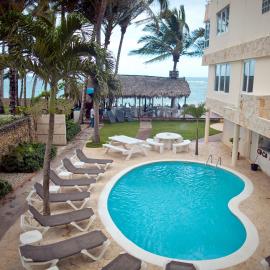 Kite Beach Inn, hotel Cabaretében