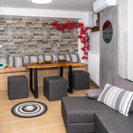 ANGELS APARTMENT free private parking of stayinthess