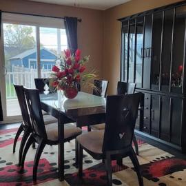 Comfortable and Charming, 15 mins to Niagara Falls, ξενοδοχείο σε Tonawanda