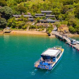 Lochmara Lodge - 20mins by boat from Picton, hotel a Lochmara Bay
