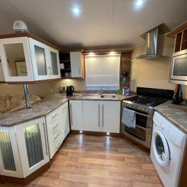 7 Rannoch Row, lovely holiday static caravan for dogs & their owners., hotel v destinácii Forfar