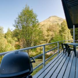 2 bedroom lodge with stunning loch mountain views, hotell sihtkohas Crianlarich