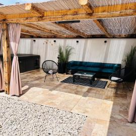 Villa 3, hotel v destinaci Mediaş
