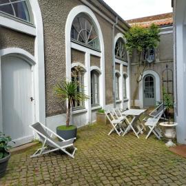 La Suite 14 - Bed & breakfast, hotel in Cholet