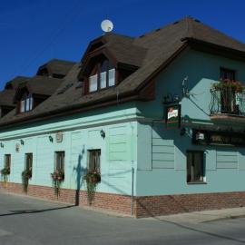 Penzión ROYAL, hotel in Bytča