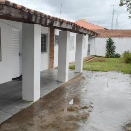 Casa com alojamento, para até 19 pessoas, hotel in Itu