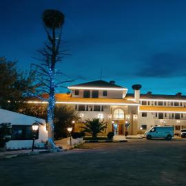 Amrouss touristic DarMaroc, hotel v mestu Azrou