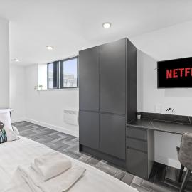 Graduation Studios, hotel in Beeston
