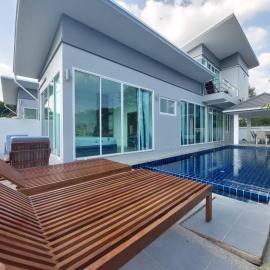 Green Lung Pool Villas Bangkok, hotel i Bang Krasop