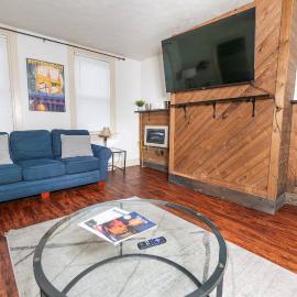 1 BR - Parking - Amazing View Nearby!