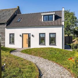 Coastal Cottages huisje Bries โรงแรมในเอาด์ดอร์ป