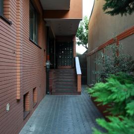 Long Stays Heaven - Comfortable & Spacious Apartments in Baneasa, hotel in Bucharest