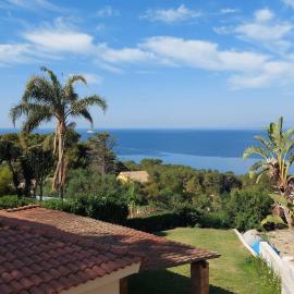 Villetta vista mare a Praialonga, hotel di Le Castella