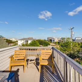 Kitty Hawk Vacation Rental w/ Private Pool!