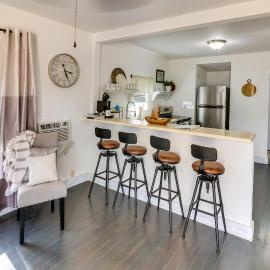 Cozy Ballinger Vacation Rental w/ Deck & Grill!，位于Ballinger的酒店