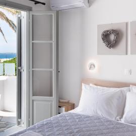 Navi B2 Brand New 2b/d studio in Naousa, hotel en Kampos Paros