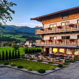 KITZALPEN Pension, hotel sa Hollersbach im Pinzgau