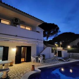 La Casa d'Anna, hotel v destinaci Pals