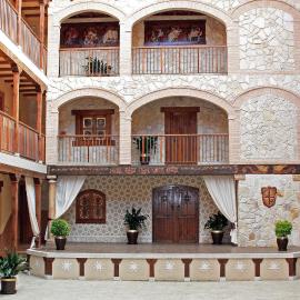 Apartamentos Rurales La Platea, hotel Hervásban