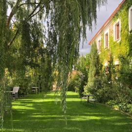 El Cuartel del Rio Dulce, מלון בMandayona