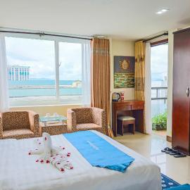 DMZ Hotel ,Central Hue ,Near Perfume River