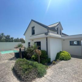 L'écrin marin : Vue exceptionnelle sur l'Océan, hotel in Batz-sur-Mer