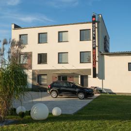 Pokoje Pod Brzozą, hotel di Strzelce Opolskie
