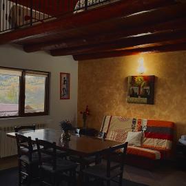 Căsuța din livezi, hotel di Suceava