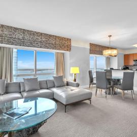 2 Bedroom OR King Studio Suites Four Seasons Hotel Miami Free Wi-Fi & Free Parking
