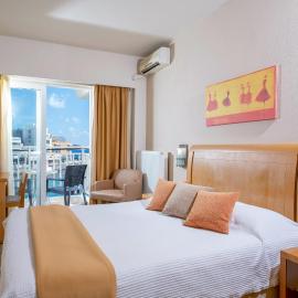 Kitro Beach Hotel - Adults Only, hotel ad Ágios Nikólaos