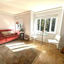 Stylish, Peaceful 2-Bed Flat with Free Parking