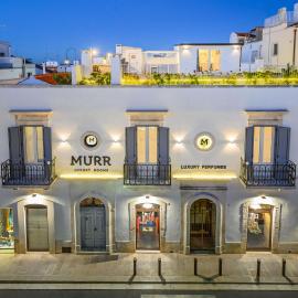Murr Luxury Rooms – hotel w mieście Noci