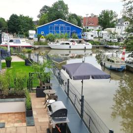 Auszeit an der Este, hotel v destinaci Buxtehude
