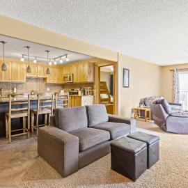 Rocky Mountain Escape with Vista View - Wildernest, hotel di Silverthorne