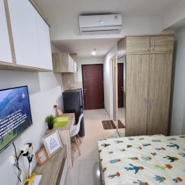 Tentrem Room at Springwood Residence, hotel in Warungmangga