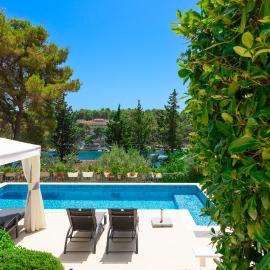 APARTMANI MARIS