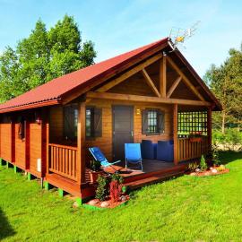 Holiday homes with terraces large garden